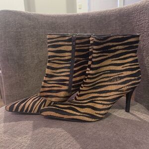 ANTONIO MELANI Leather Zebra Cow Hide Heeled Boots Sz 8